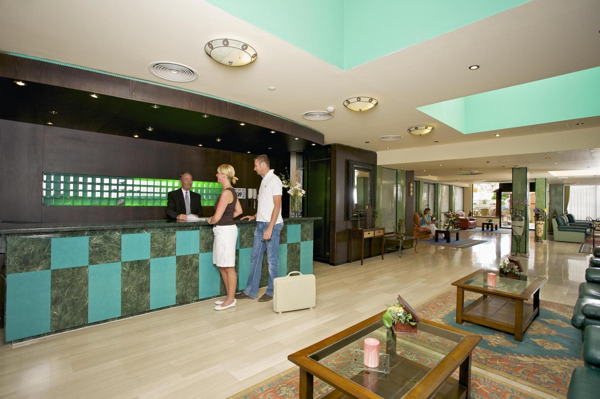 Aparthotel Y Hotel Paguera Beach Peguera Interiér fotografie